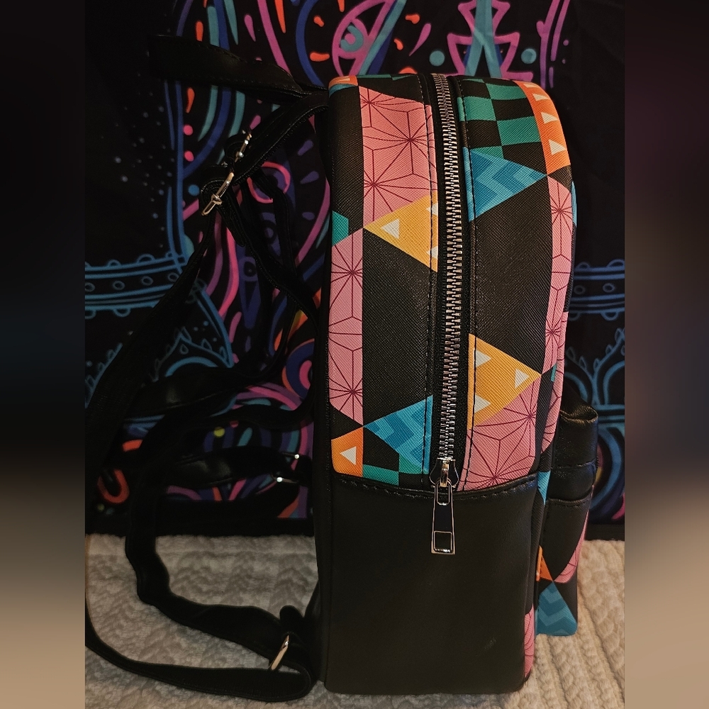 Demon Slayer: Kimetsu no Yaiba Mini Backpack - Picture 8 of 12